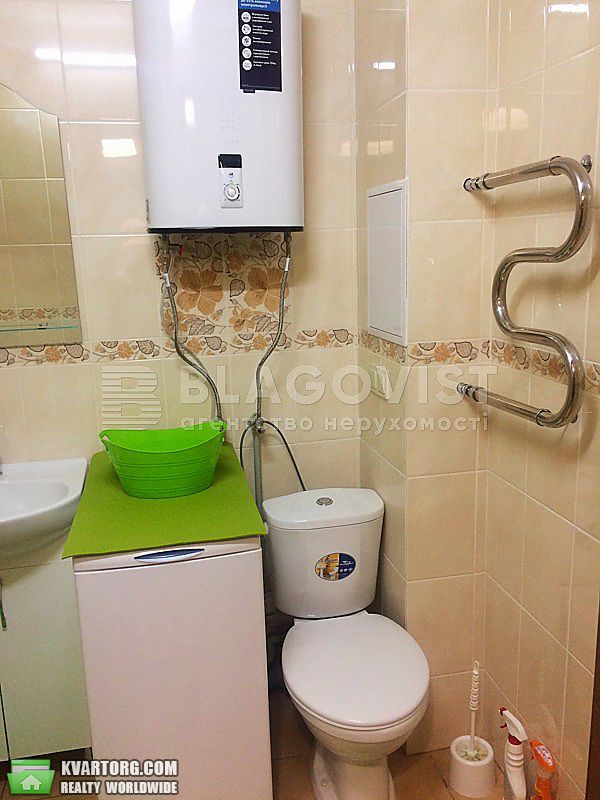 Rent out 1-room apartment. Киев,  Жилянская — photo 6