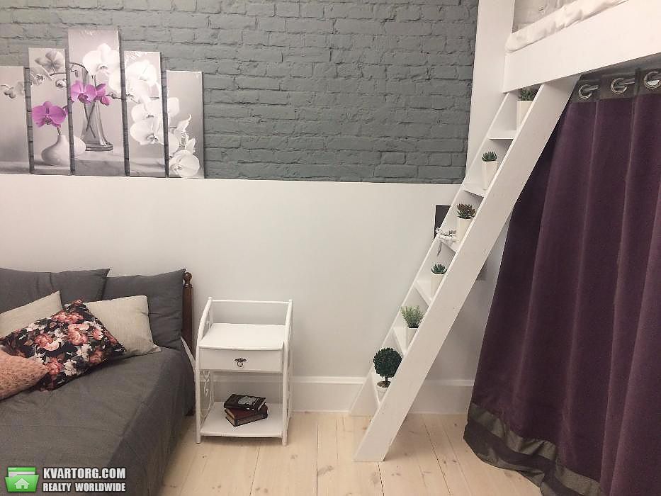 Rent out 2-room apartment. Киев,  Антоновича — photo 3