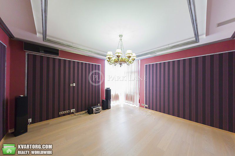 Rent out 4-room apartment. Киев,  Щорса — photo 4