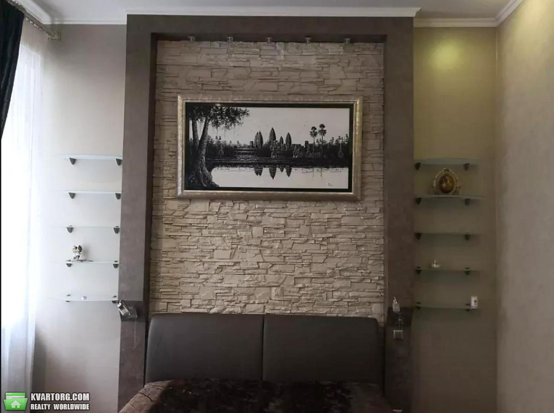 Rent out 2-room apartment. Киев, липинского — photo 7