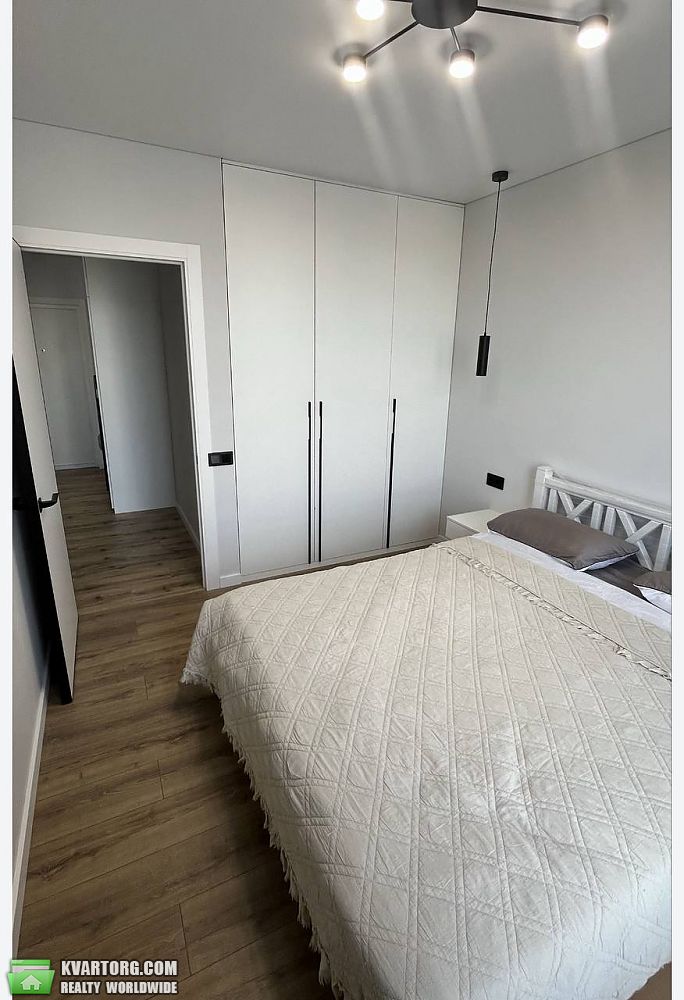 Rent out 1-room apartment. Киев,  Днепровская наб — photo 7