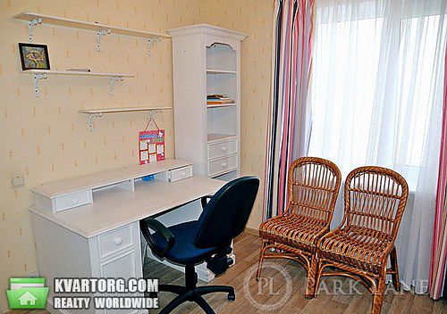 Sell 3-room apartment. Киев,  Героев Днепра — photo 8