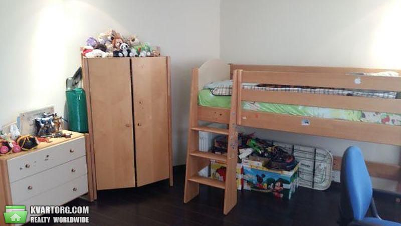 Rent out 3-room apartment. Киев,  Клиническая — photo 6