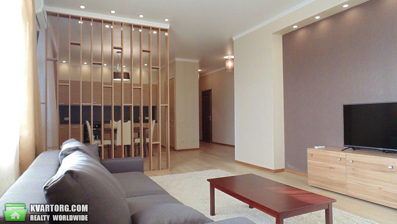Rent out 2-room apartment. Киев,  Глубочицкая — photo 3