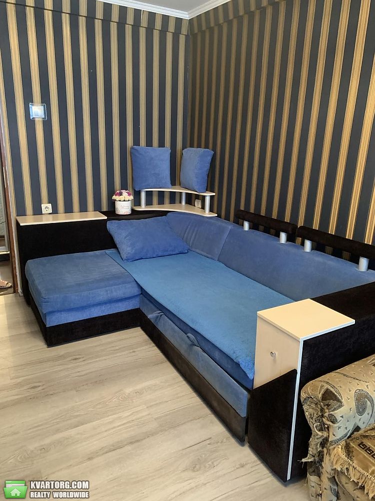 Rent out 2-room apartment. Киев,  Головко — photo 1