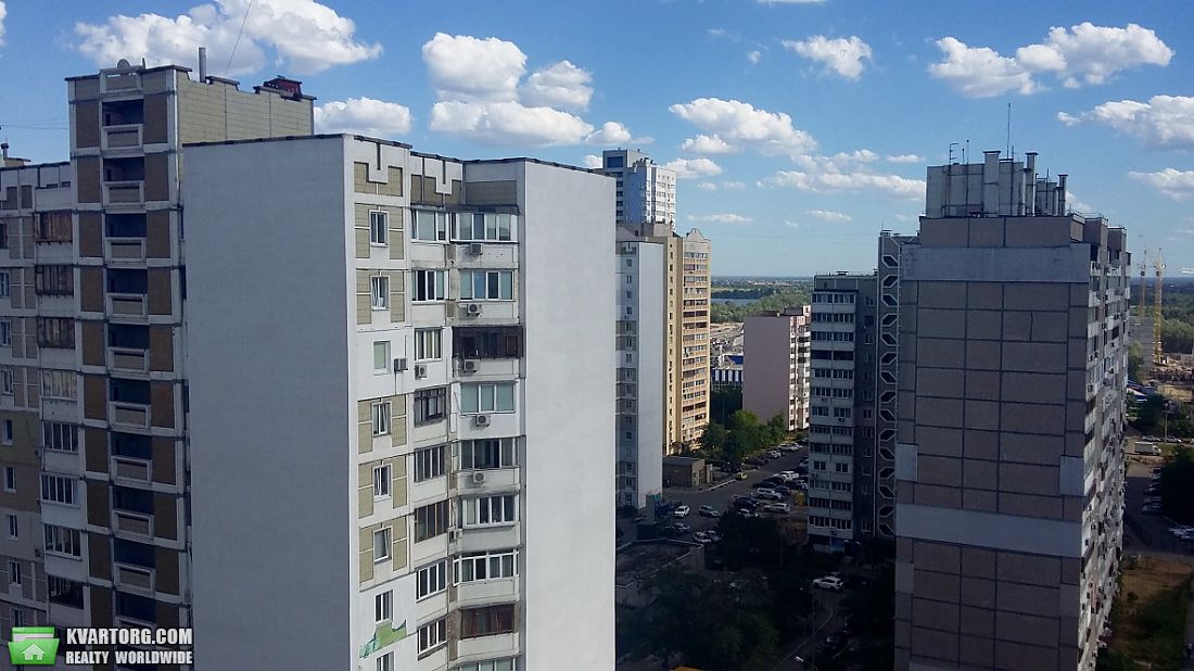 Sell 3-room apartment. Киев,  Михаила Гришко — photo 9