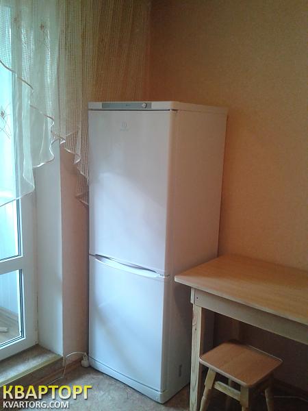 Rent out 1-room apartment. Киев, Киото — photo 2