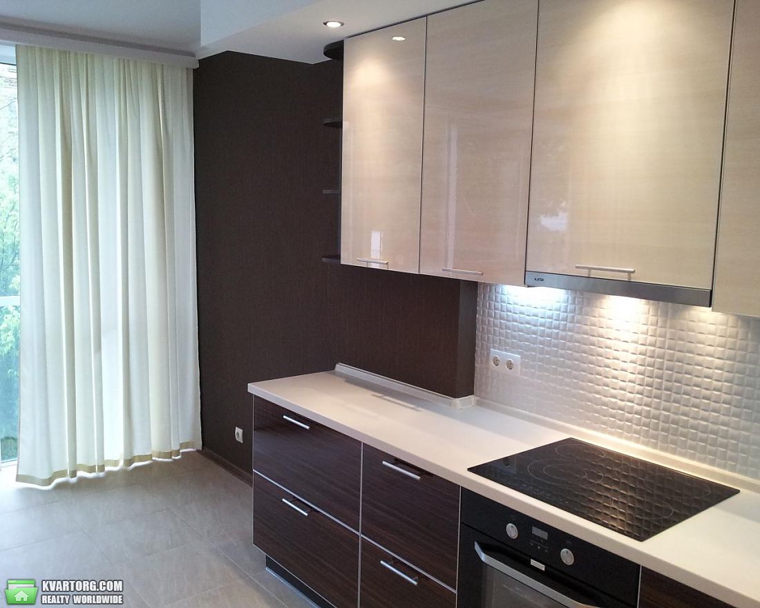 Rent out 2-room apartment. Киев,  Ямская — photo 7