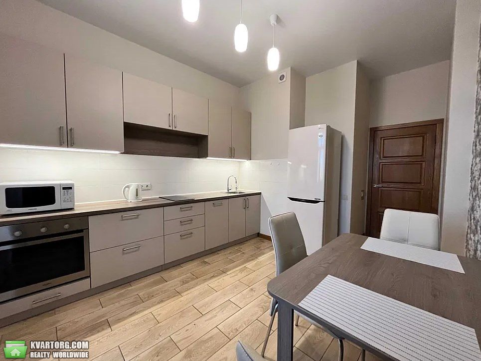 Rent out 1-room apartment. Киев, Коновальца — photo 4