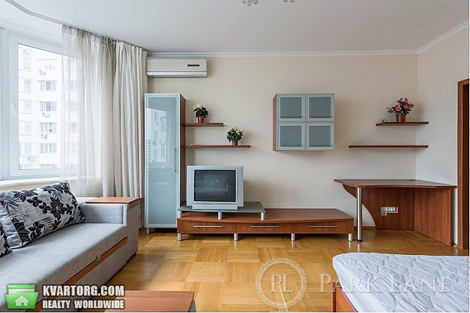 Sell 1-room apartment. Киев,  Бажана — photo 1