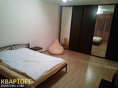 Rent out 2-room apartment. Киев, Подгорная — photo 6