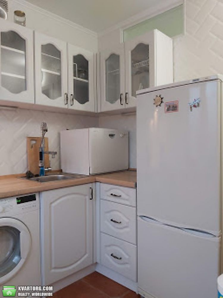 Rent out 2-room apartment. Киев, Елены  Телиги — photo 10