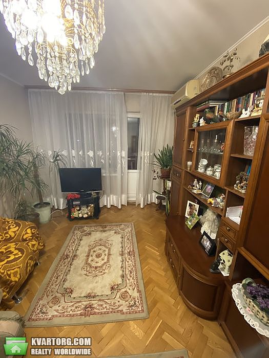 Sell 3-room apartment. Киев,  Захаровская — photo 4