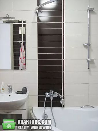 Rent out 3-room apartment. Киев, Лютеранская — photo 9