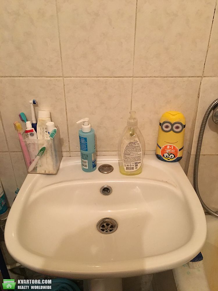 Rent out 3-room apartment. Киев,  Залки Архипенко — photo 7