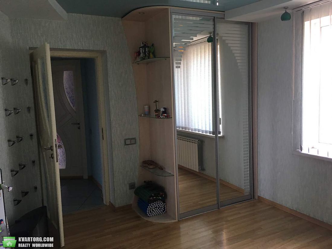 Sell 3-room apartment. Киев,  Приречная — photo 7