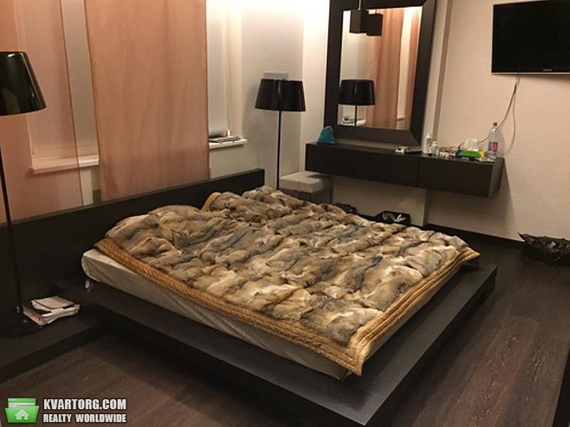 Rent out 4-room apartment. Киев, Коновальца — photo 2