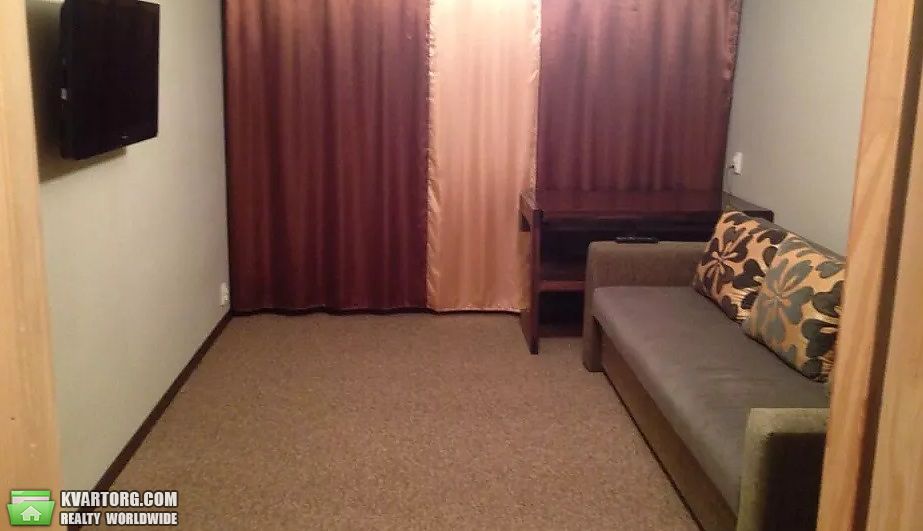 Sell 2-room apartment. Киев, Фучика — photo 3