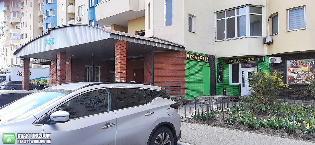 Rent out 1-room apartment. Киев, Харьковское шоссе — photo 10