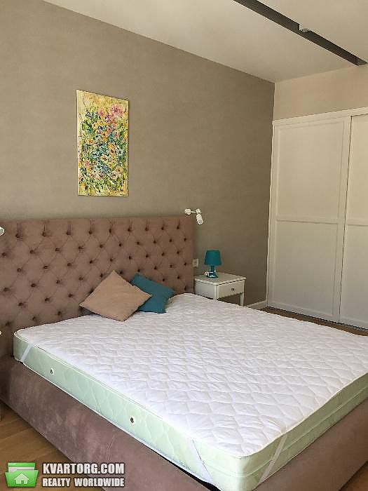 Rent out 3-room apartment. Киев, дегтярная — photo 4