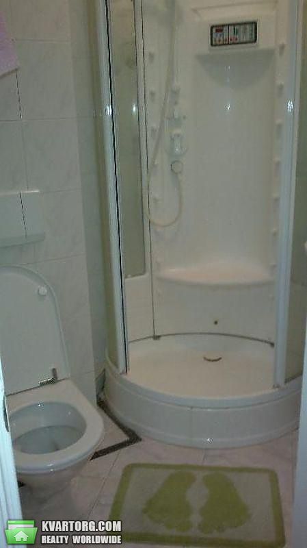 Rent out 4-room apartment. Киев,  Суворова — photo 6