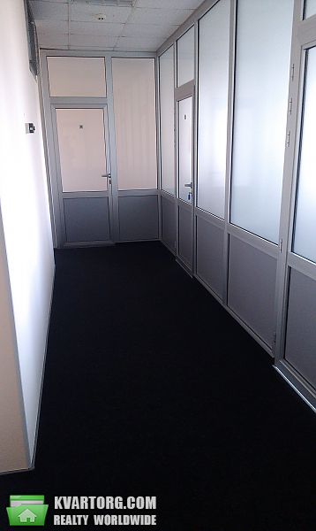 Rent out office. Киев, Бажана — photo 4