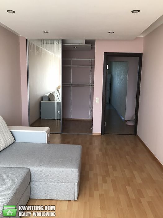 Rent out 1-room apartment. Киев,  Давыдова бул — photo 3