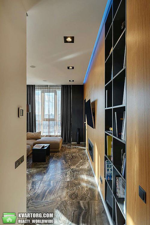 Sell 3-room apartment. Киев,  Драгомирова — photo 2