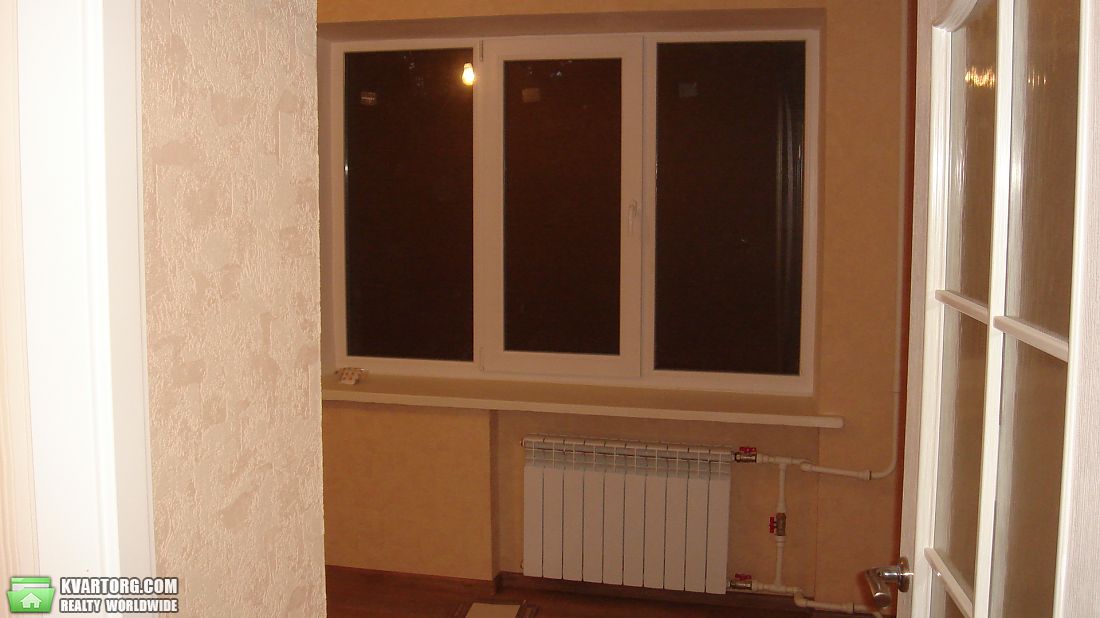 Sell 2-room apartment. Киев,  Лесной пр — photo 2