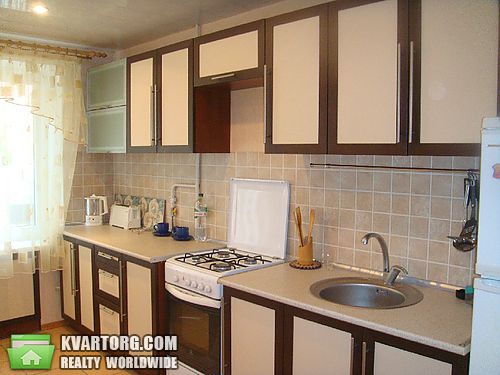 Sell 3-room apartment. Киев, Багговутовская — photo 1
