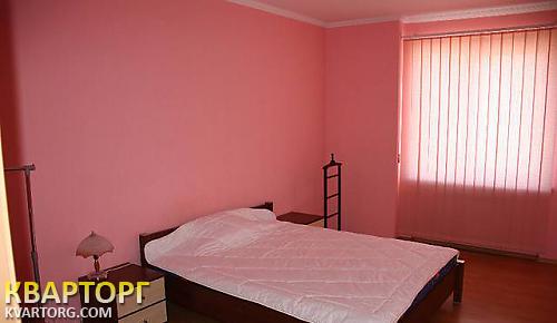 Rent out 2-room apartment. Киев, Никольско-Слободская ул. — photo 3