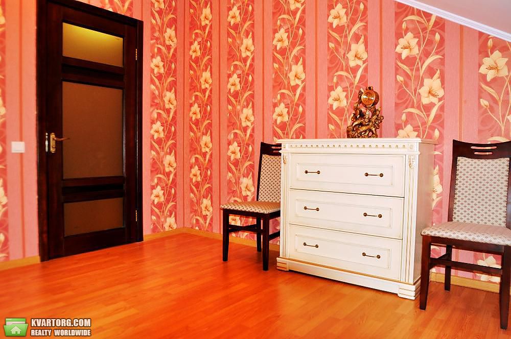 Sell 4-room apartment. Киев,  Радужная — photo 10