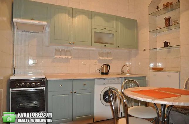 Rent out 1-room apartment. Киев,  Малая Житомирская — photo 1