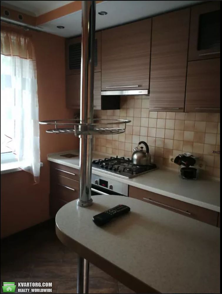Rent out 1-room apartment. Киев,  Донца — photo 6