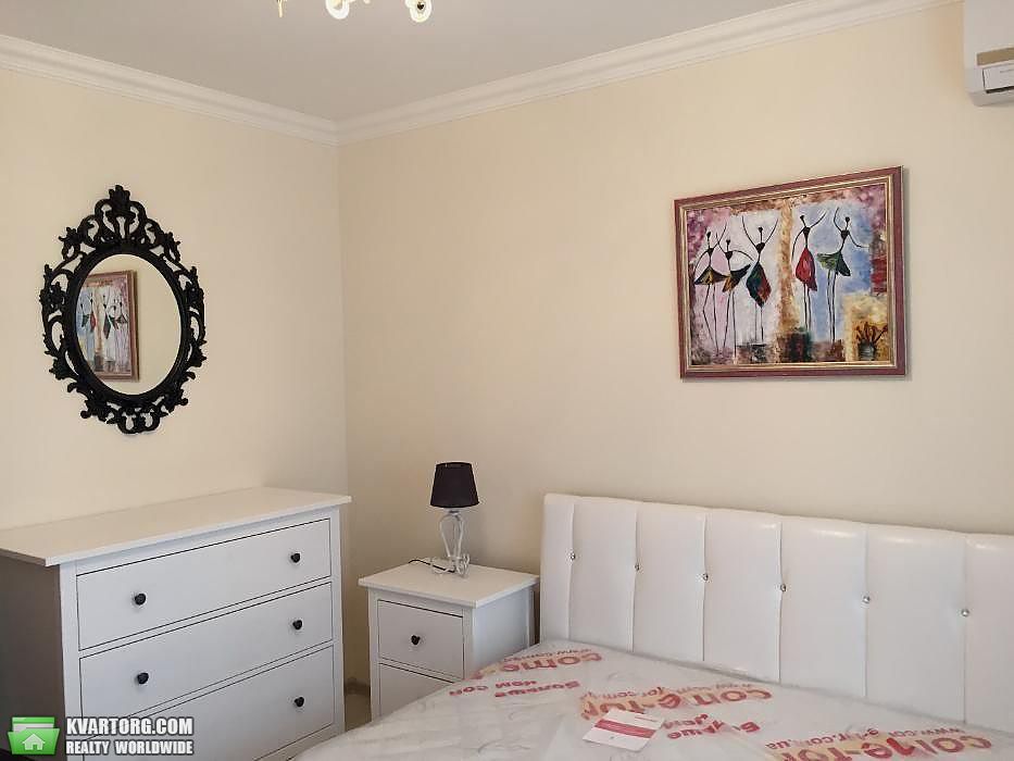 Rent out 3-room apartment. Киев,  Введенская — photo 4