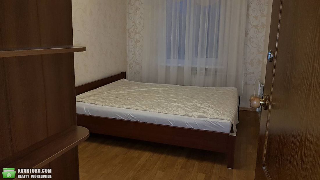 Rent out 2-room apartment. Киев,  Героев Сталинграда пр — photo 2