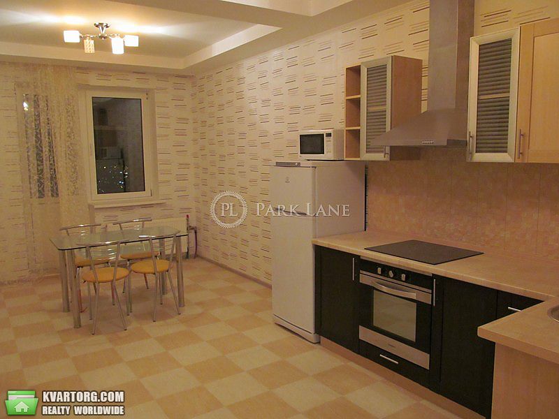 Rent out 3-room apartment. Киев,  Ирпенская — photo 6