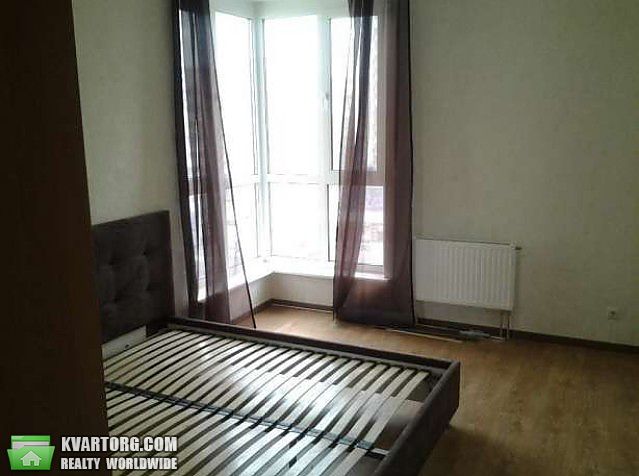 Rent out 2-room apartment. Киев,  Конева — photo 1