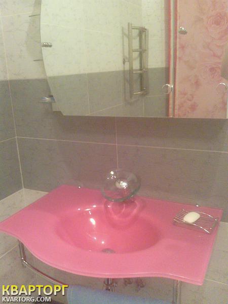 Sell 2-room apartment. Киев,  Харьковское шоссе — photo 1