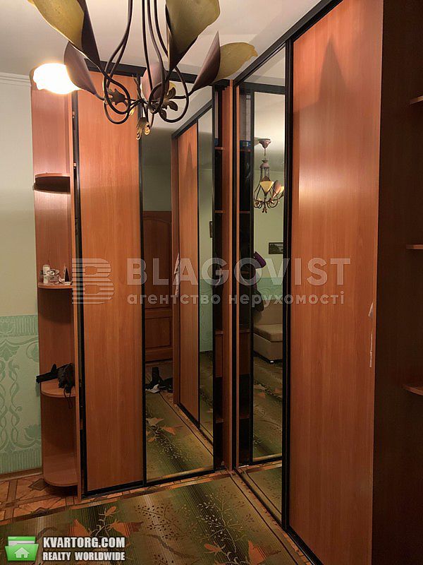 Sell 2-room apartment. Киев,  Курская — photo 7