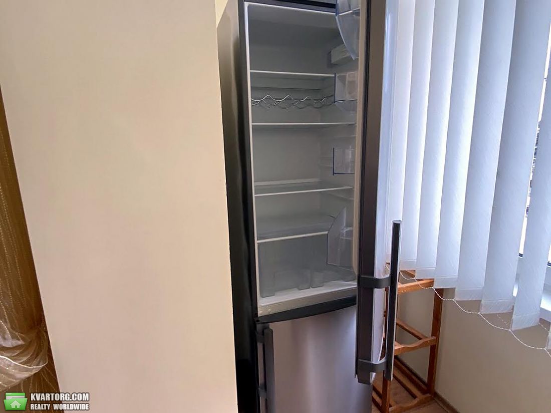 Rent out 1-room apartment. Киев,  Ломоносова — photo 2
