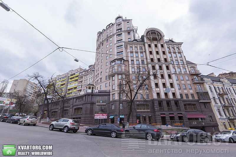 Sell 5-room apartment. Киев,  Толстого — photo 1