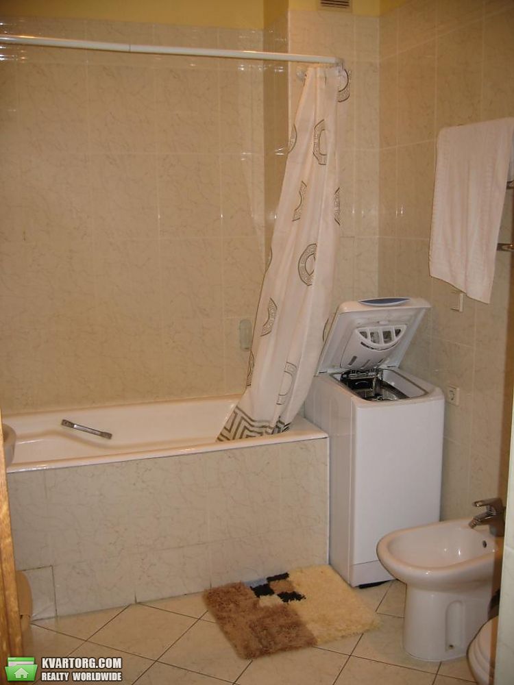 Rent out 2-room apartment. Киев, Деловая — photo 7