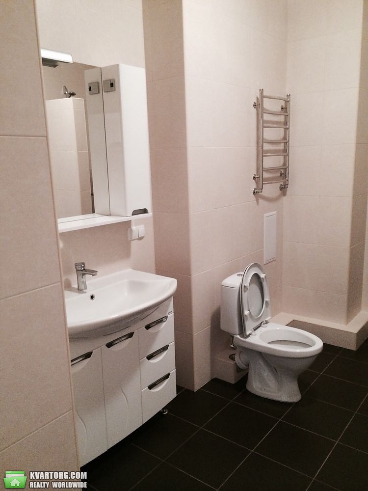 Rent out 2-room apartment. Одесса, Французский бульвар — photo 3
