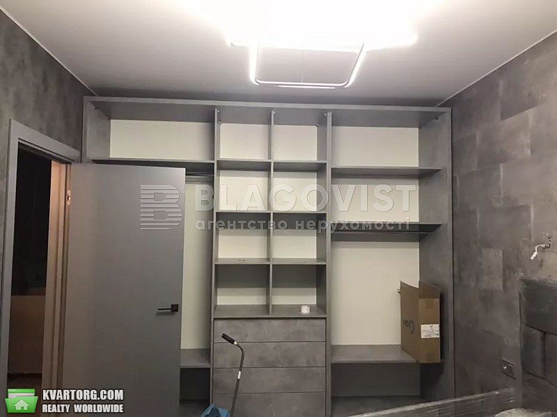 Sell 2-room apartment. Киев,  Предславинская — photo 4