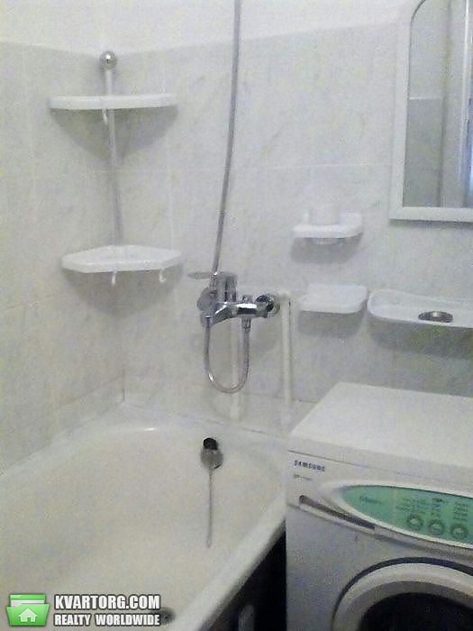 Rent out 2-room apartment. Киев, Генерала Наумова — photo 6