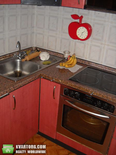 Rent out 3-room apartment. Киев, Ущакова — photo 1