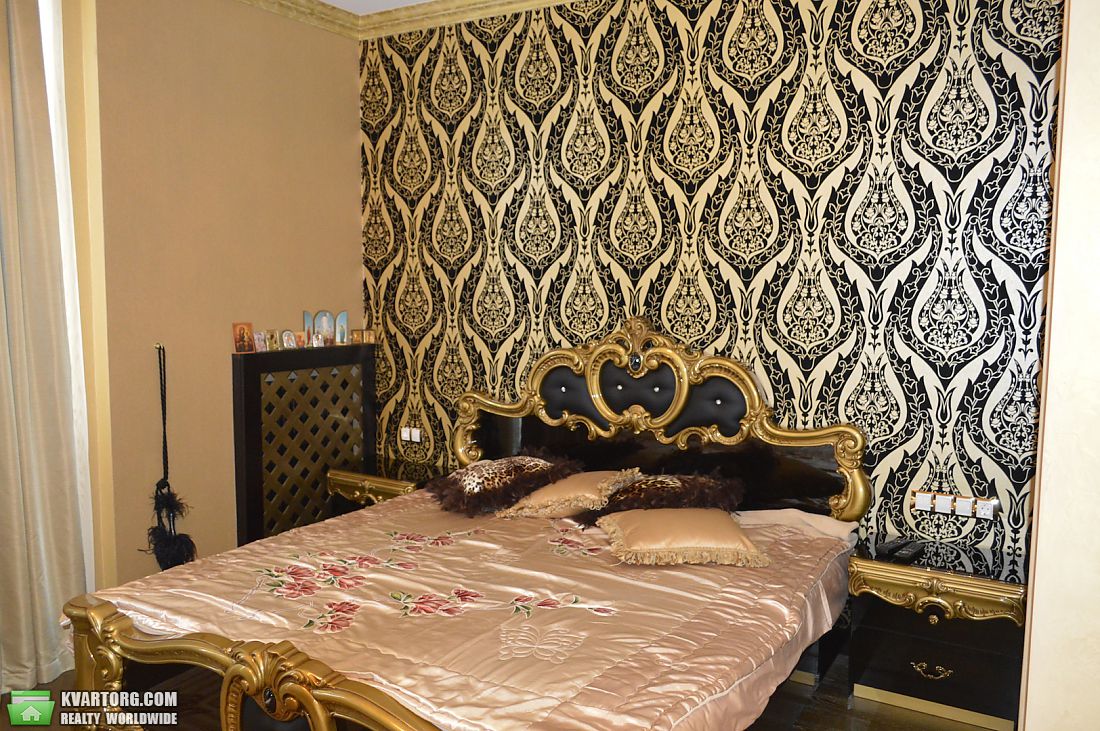 Sell 3-room apartment. Киев,  Драгомирова — photo 4