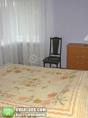 Rent out 3-room apartment. Киев,  Соломенская — photo 2
