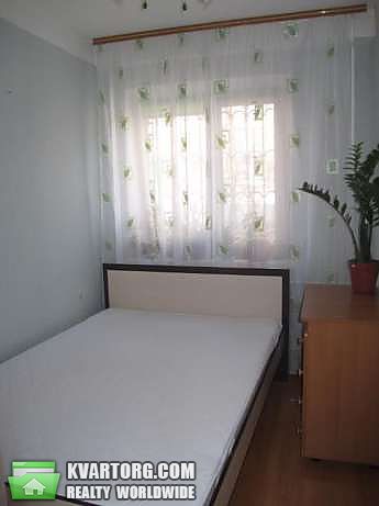 Sell 3-room apartment. Киев,  Метростроевская — photo 1